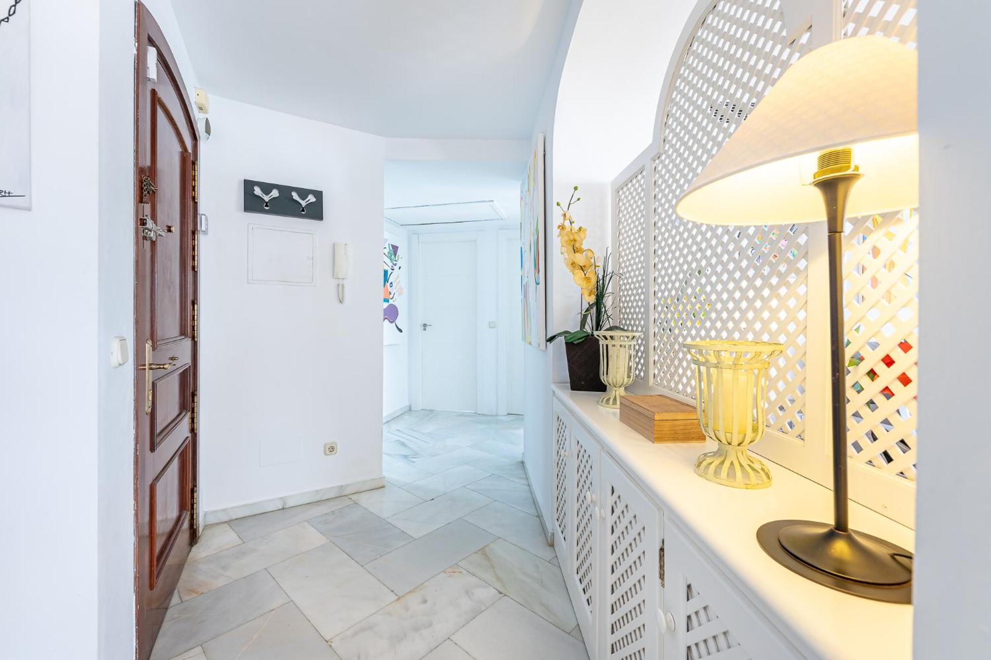 Holiday Rental Apartment Located In Puerto Marina With Sea Views, First Line Of Beach. Benalmadena Exterior photo